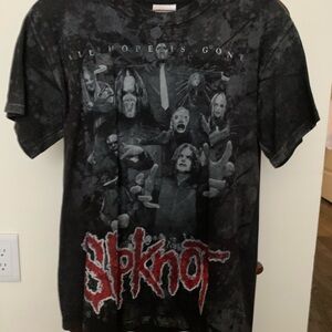 Slipknot Graphic T-Shirt - Black and Gray and Red size small
